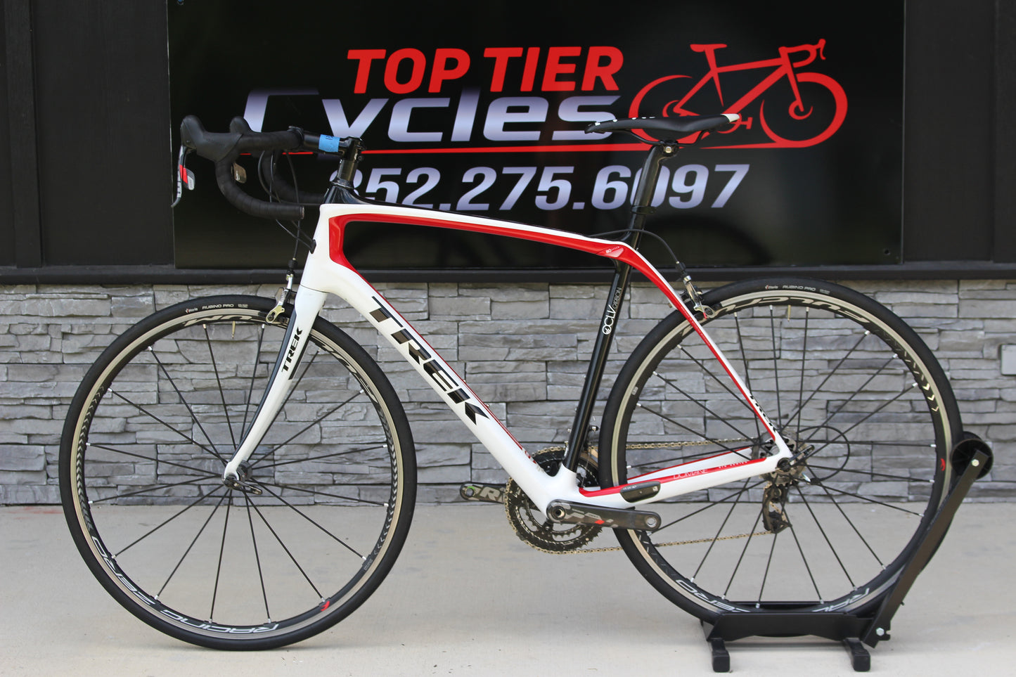 2013 Trek Domane 6.9 - SRAM Red - 15lbs