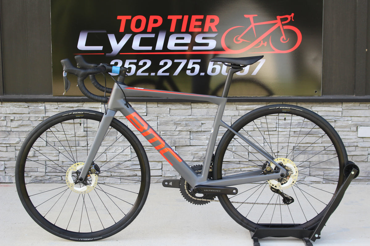 2024 BMC Teammachine SLR Two Di2- 17lbs- NEW!