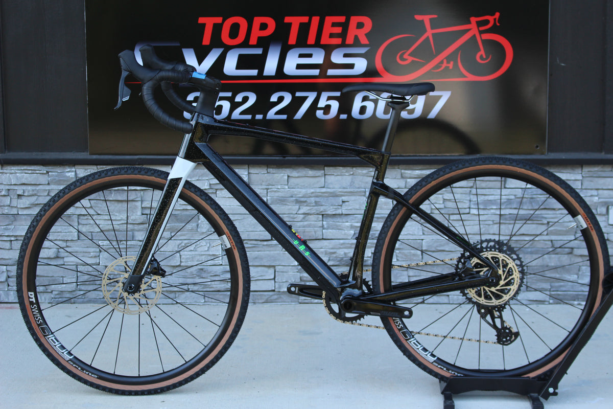 2023 BMC URS 01 Four-Carbon Gravel/CX-Brand NEW!