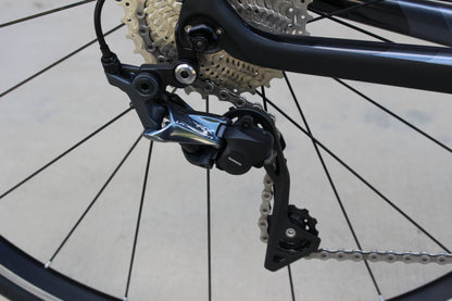 2017 Trek Domane SLR 6 - 16 lbs - Nearly New
