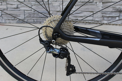 2017 Trek Domane SLR 6 - 16 lbs - Nearly New