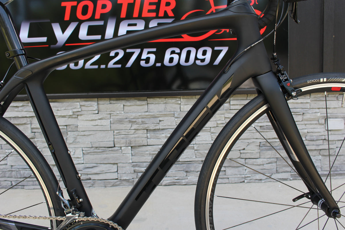 2017 Trek Domane SLR 6 - 16 lbs - Nearly New