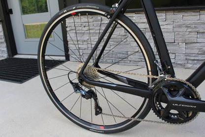 2017 Trek Domane SLR 6 - 16 lbs - Nearly New