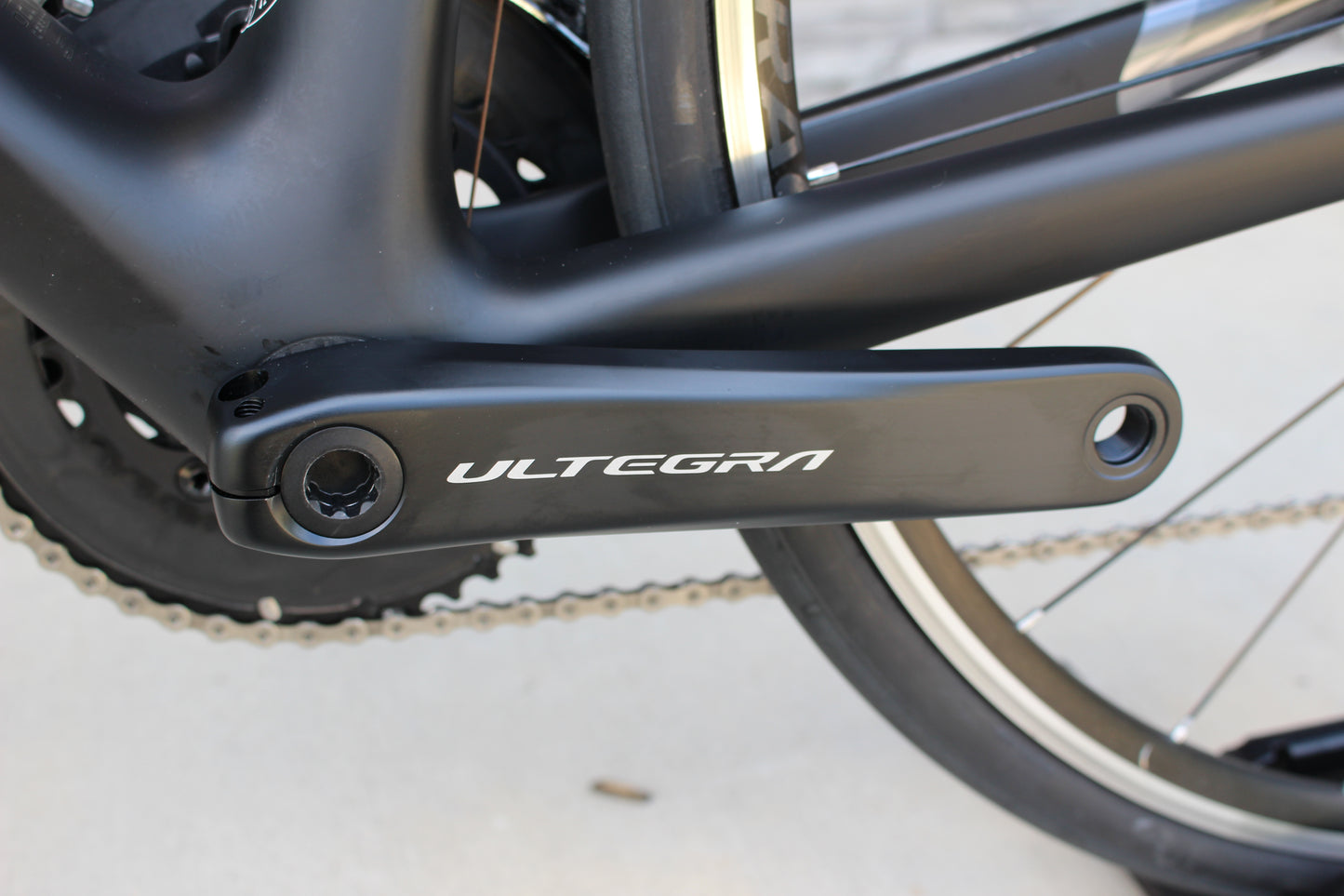 2017 Trek Domane SLR 6 - 16 lbs - Nearly New