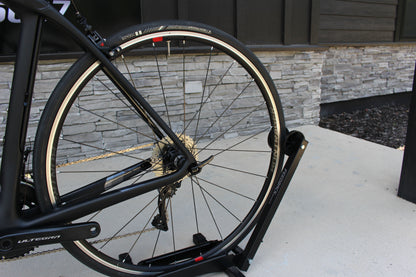 2017 Trek Domane SLR 6 - 16 lbs - Nearly New
