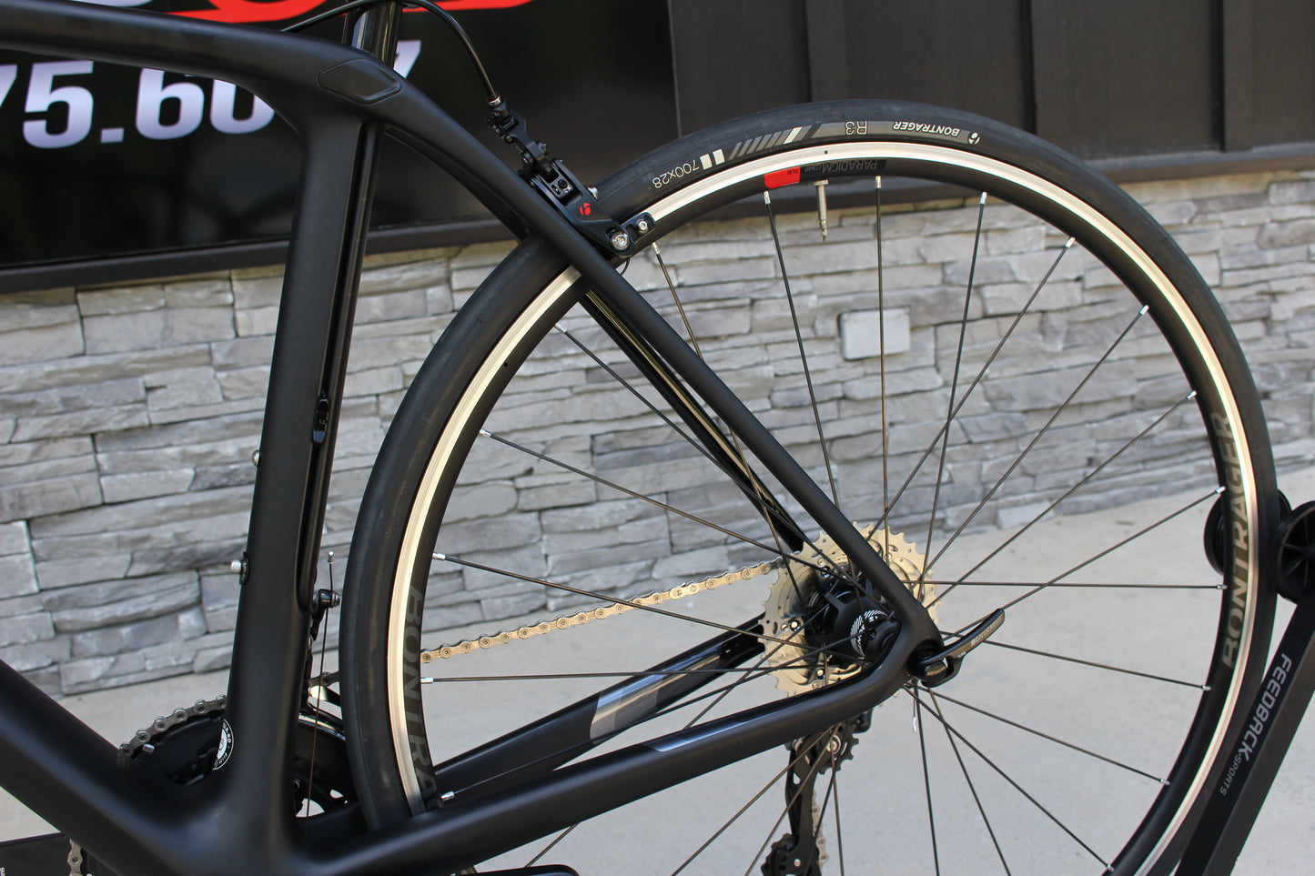 2017 Trek Domane SLR 6 - 16 lbs - Nearly New