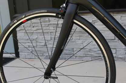 2017 Trek Domane SLR 6 - 16 lbs - Nearly New