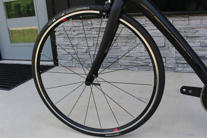 2017 Trek Domane SLR 6 - 16 lbs - Nearly New