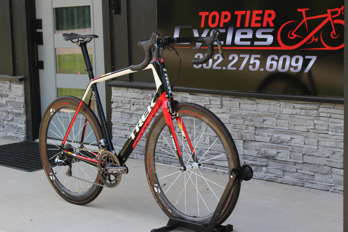 2013 Trek Madone 7.9- Di2- 15lbs- Race Wheels