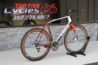 2013 Trek Madone 7.9- Di2- 15lbs- Race Wheels