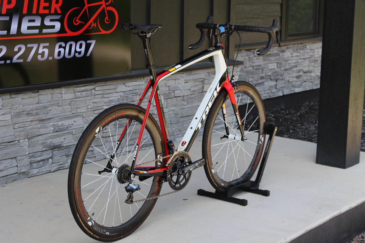 2013 Trek Madone 7.9- Di2- 15lbs- Race Wheels