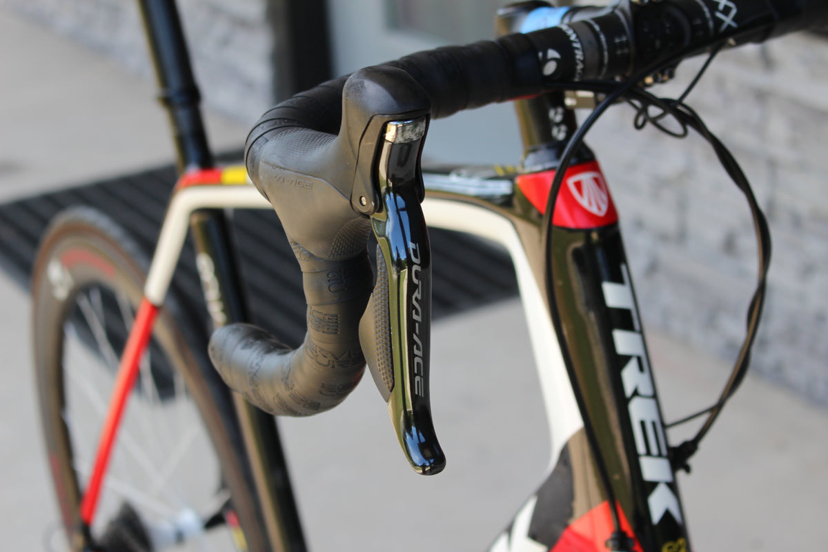 2013 Trek Madone 7.9- Di2- 15lbs- Race Wheels