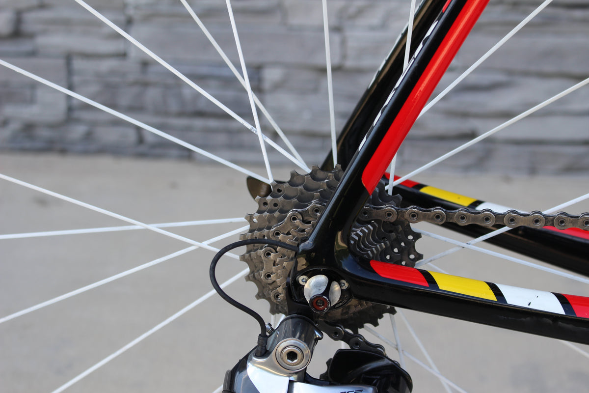 2013 Trek Madone 7.9- Di2- 15lbs- Race Wheels