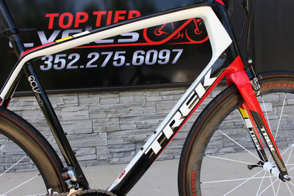 2013 Trek Madone 7.9- Di2- 15lbs- Race Wheels