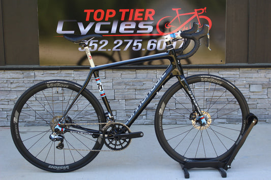 2015 Cannondale Synapse Hi-Mod- Di2- Disc- 17lbs