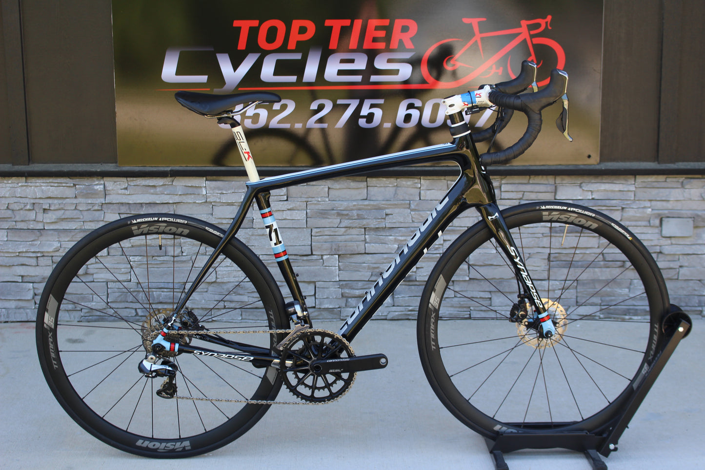 2015 Cannondale Synapse Hi-Mod- Di2- Disc- 17lbs