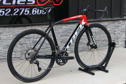2022 Trek Emonda SLR 7 Disc- Di2 - 15lbs