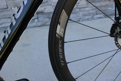 2015 Cannondale Synapse Hi-Mod- Di2- Disc- 17lbs