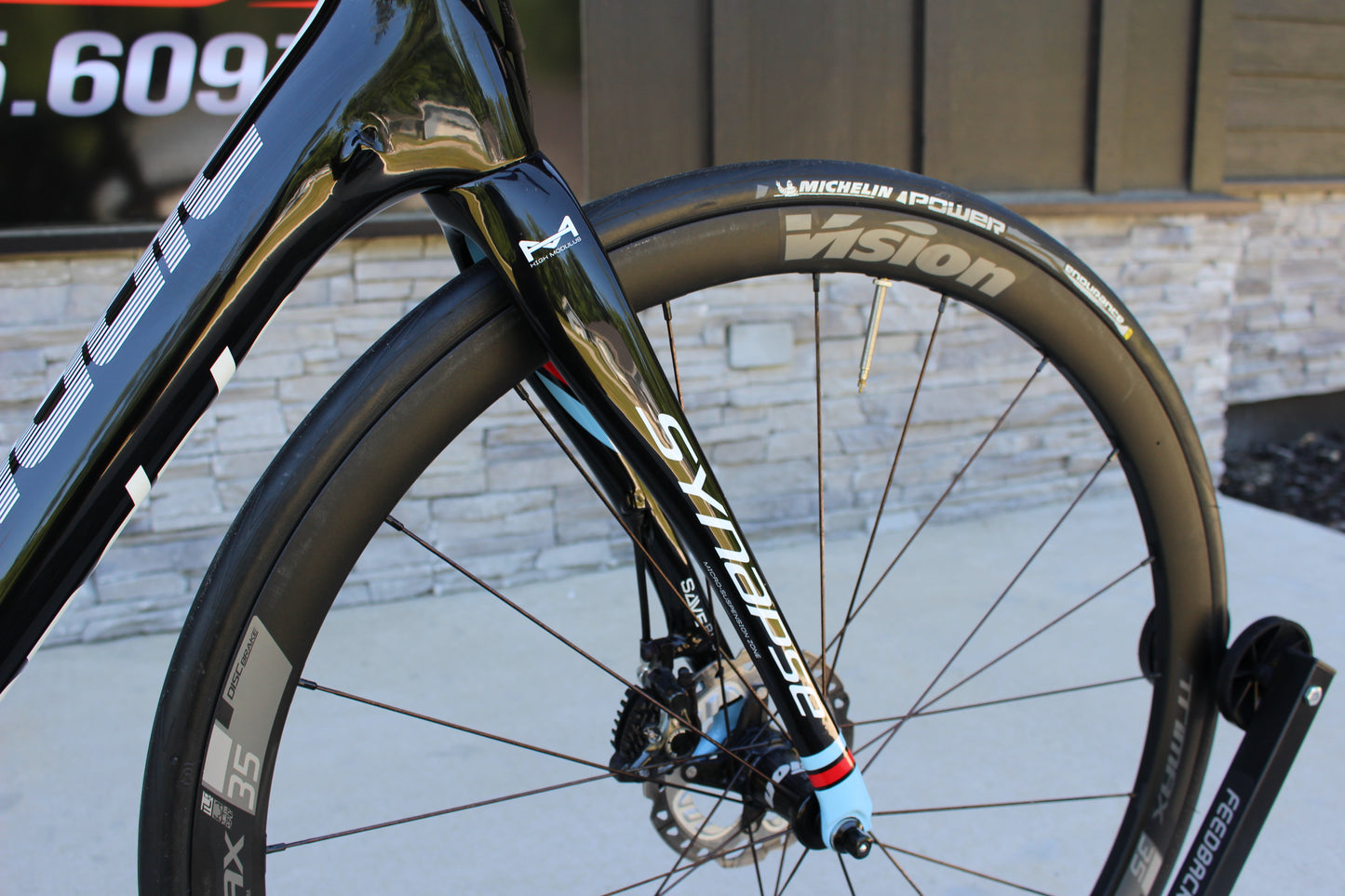 2015 Cannondale Synapse Hi-Mod- Di2- Disc- 17lbs