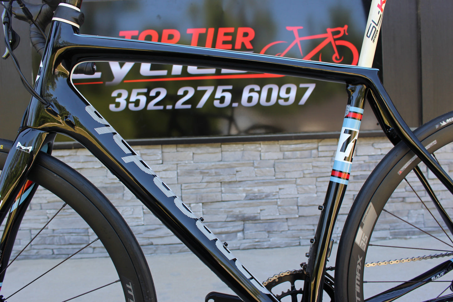 2015 Cannondale Synapse Hi-Mod- Di2- Disc- 17lbs