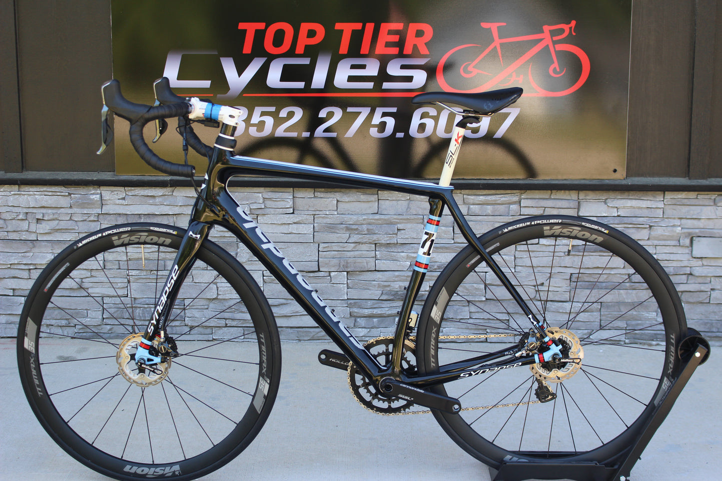2015 Cannondale Synapse Hi-Mod- Di2- Disc- 17lbs