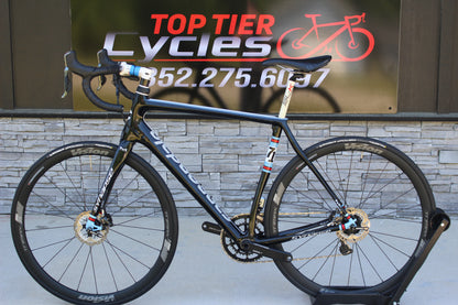2015 Cannondale Synapse Hi-Mod- Di2- Disc- 17lbs