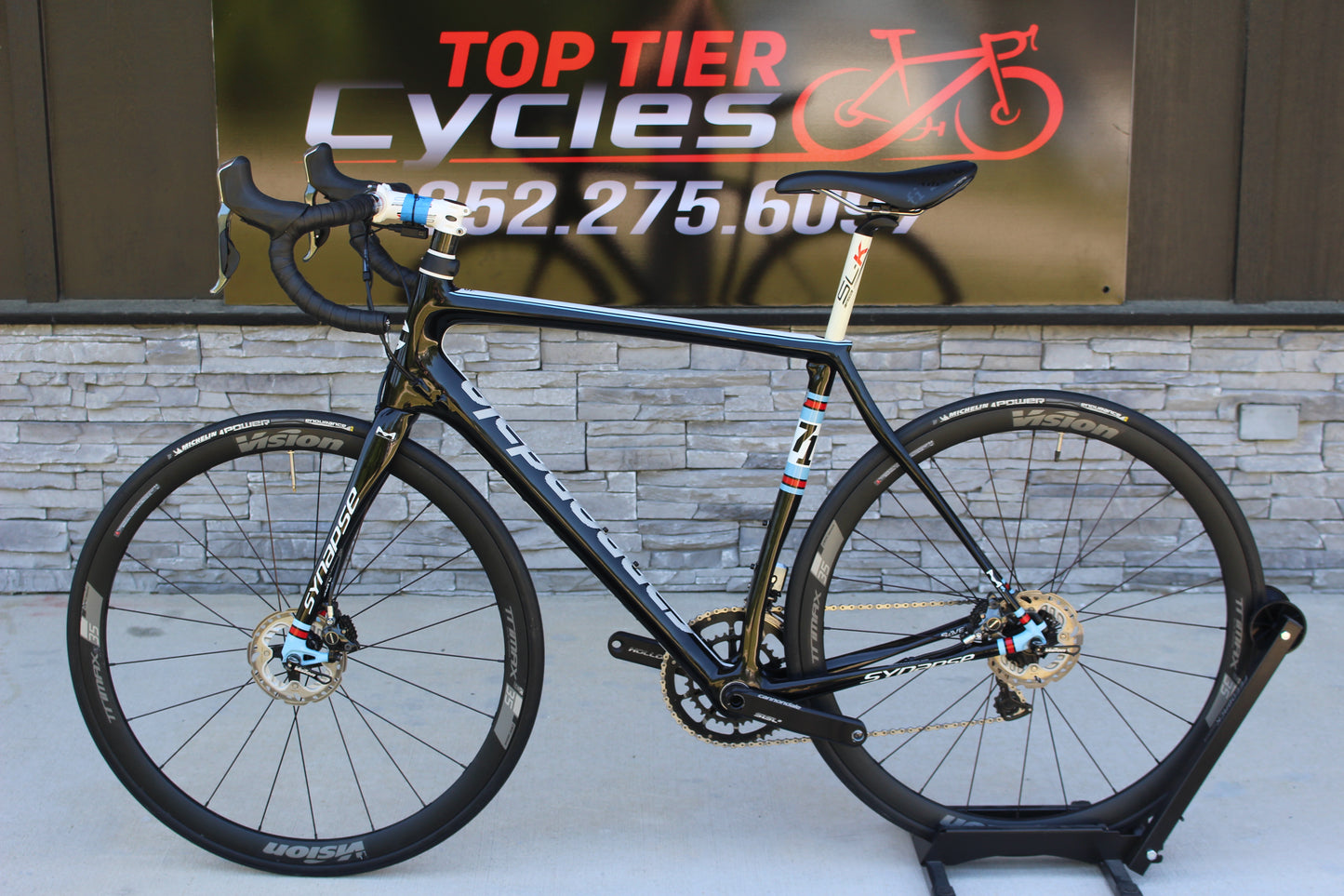 2015 Cannondale Synapse Hi-Mod- Di2- Disc- 17lbs