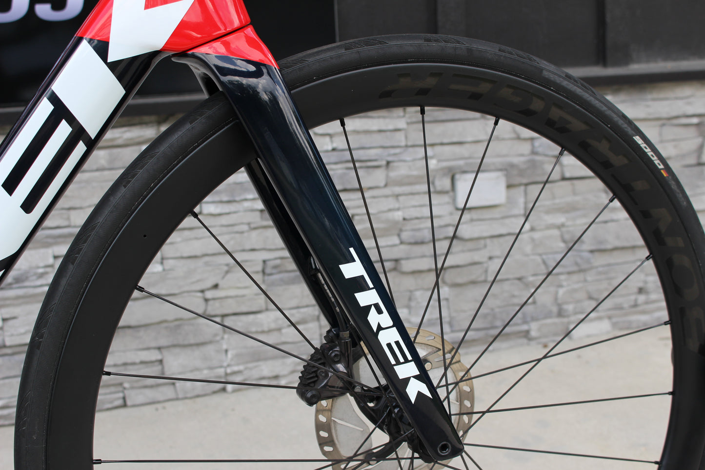 2022 Trek Emonda SLR 7 Disc- Di2 - 15lbs