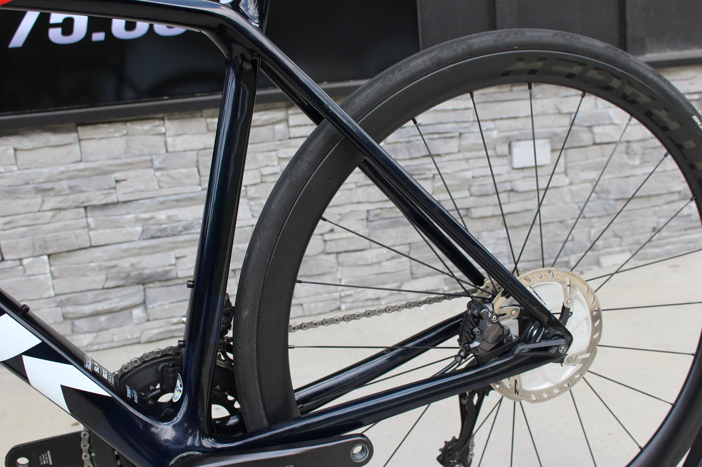 2022 Trek Emonda SLR 7 Disc- Di2 - 15lbs