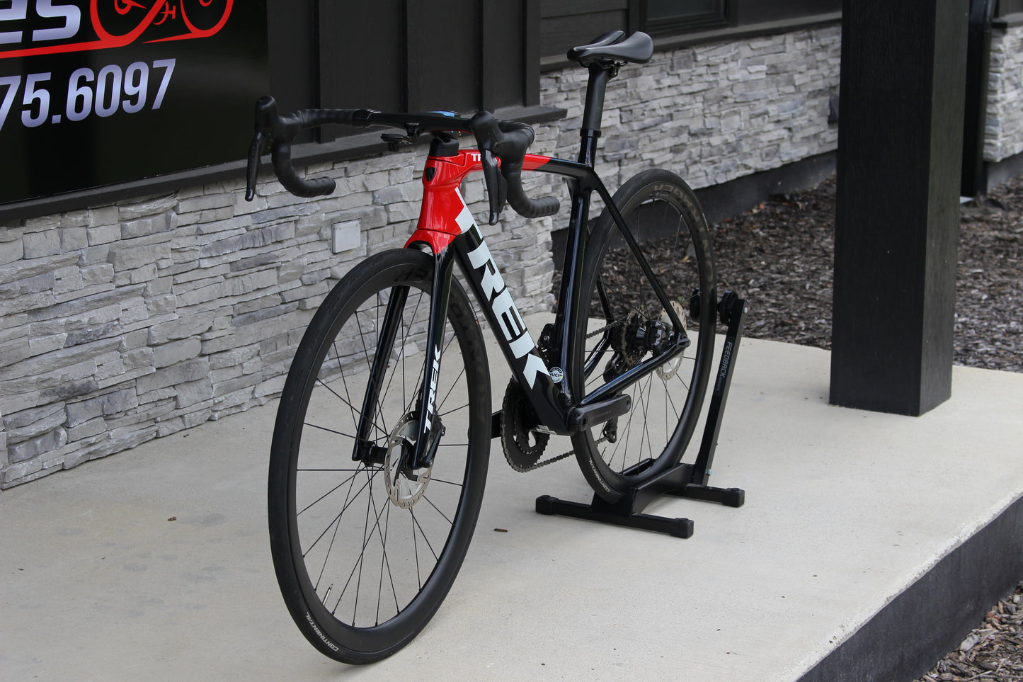 2022 Trek Emonda SLR 7 Disc- Di2 - 15lbs