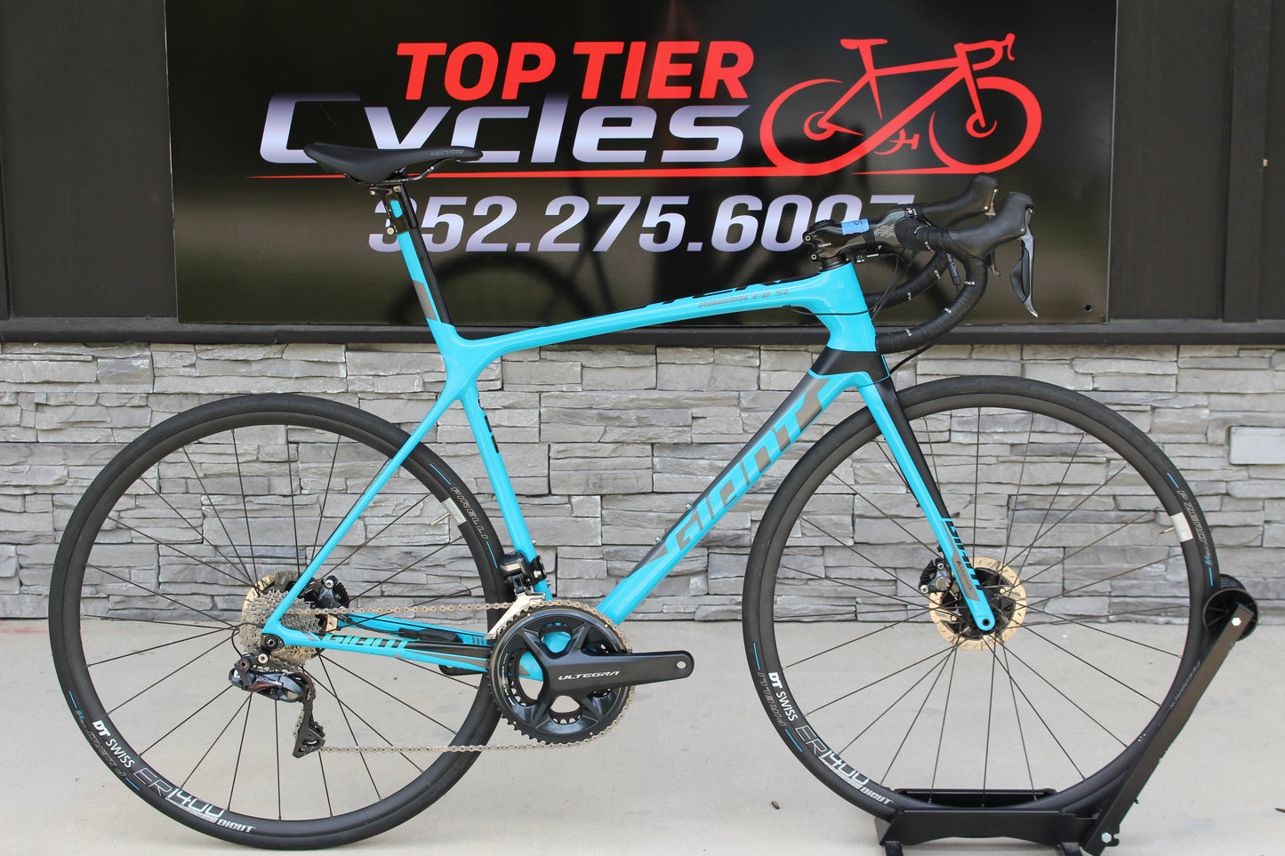 2018 Giant TCR Advanced SL 1 Disc- Di2- 15lbs