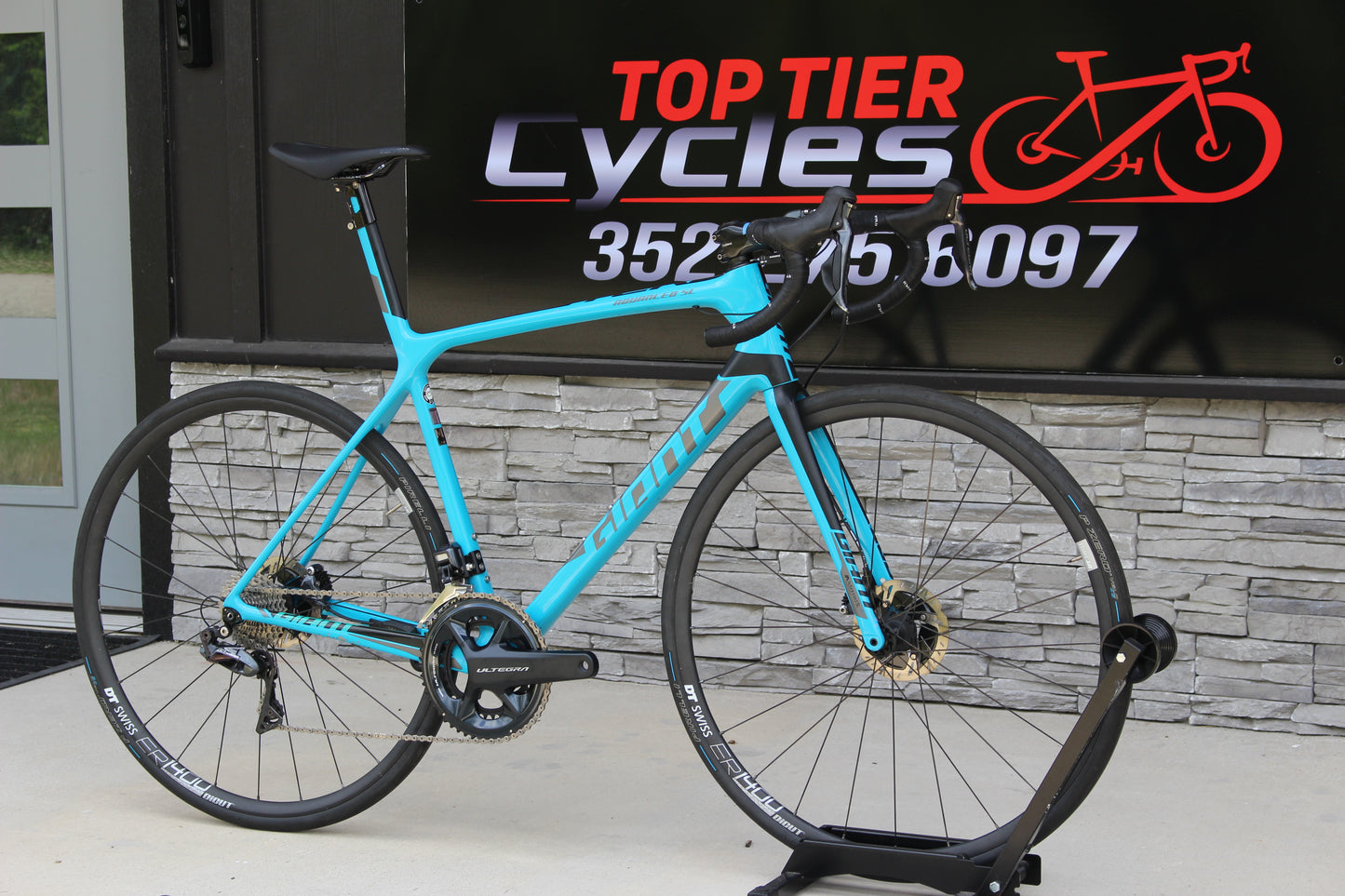 2018 Giant TCR Advanced SL 1 Disc- Di2- 15lbs