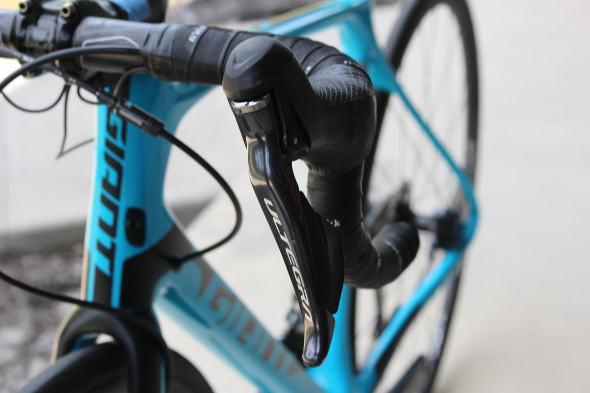 2018 Giant TCR Advanced SL 1 Disc- Di2- 15lbs
