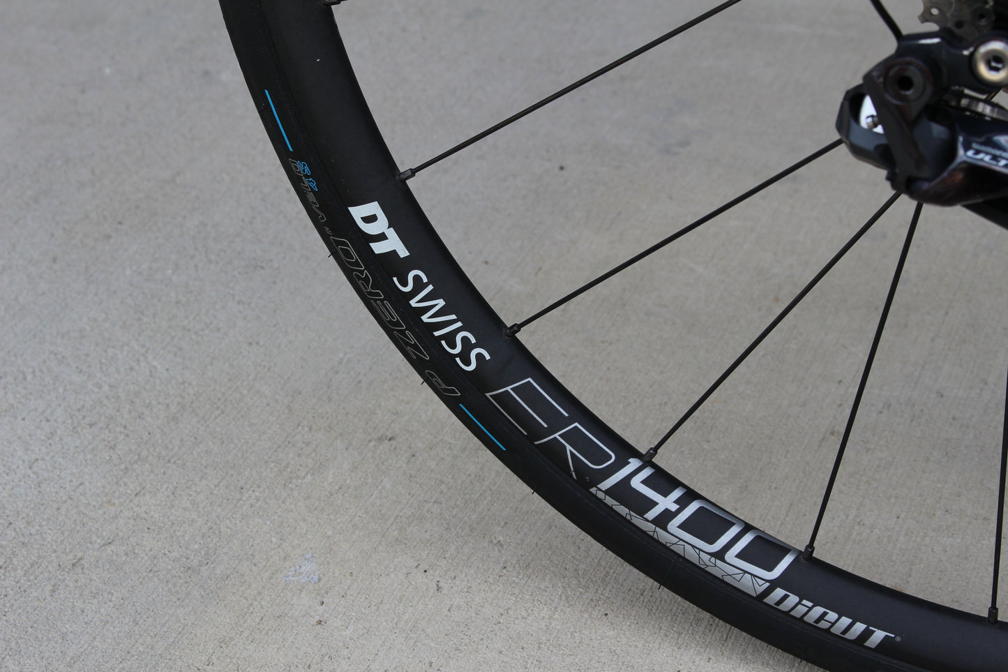 2018 Giant TCR Advanced SL 1 Disc- Di2- 15lbs