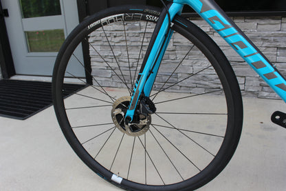 2018 Giant TCR Advanced SL 1 Disc- Di2- 15lbs