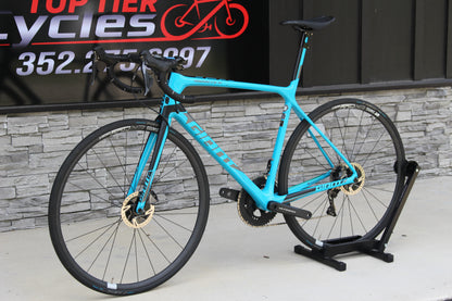 2018 Giant TCR Advanced SL 1 Disc- Di2- 15lbs