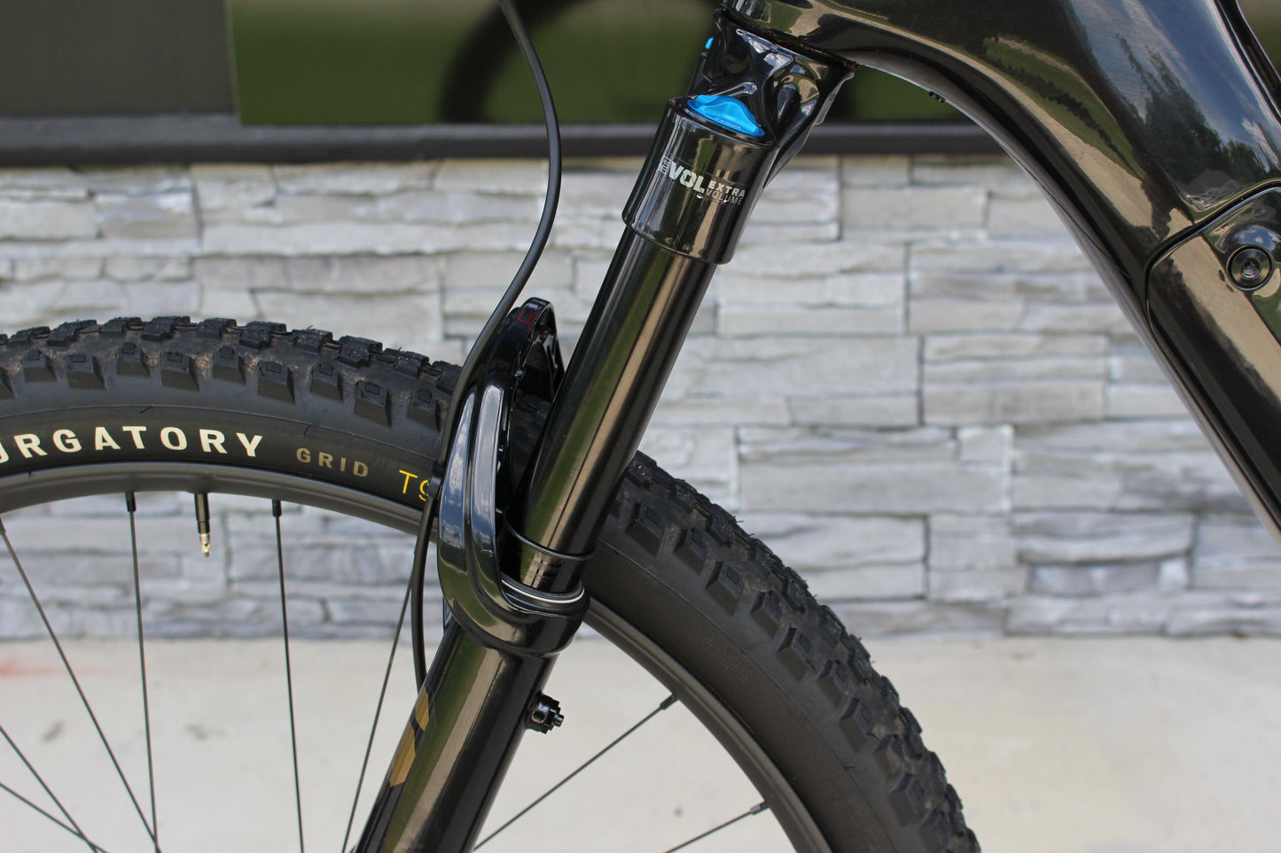 2026 Specialized Levo R Expert- Only 139 miles!- Like new!