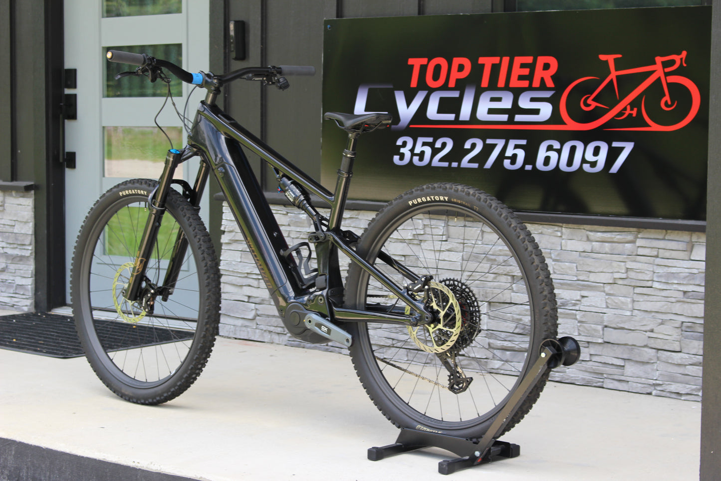 2026 Specialized Levo R Expert- Only 139 miles!- Like new!