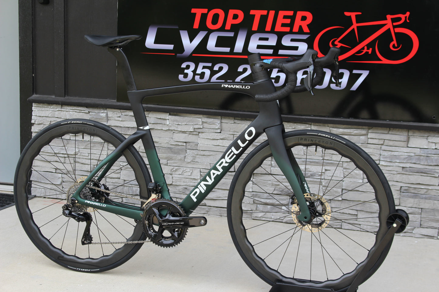2025 Pinarello F9- Dura-Ace Di2 Disc-BRAND NEW