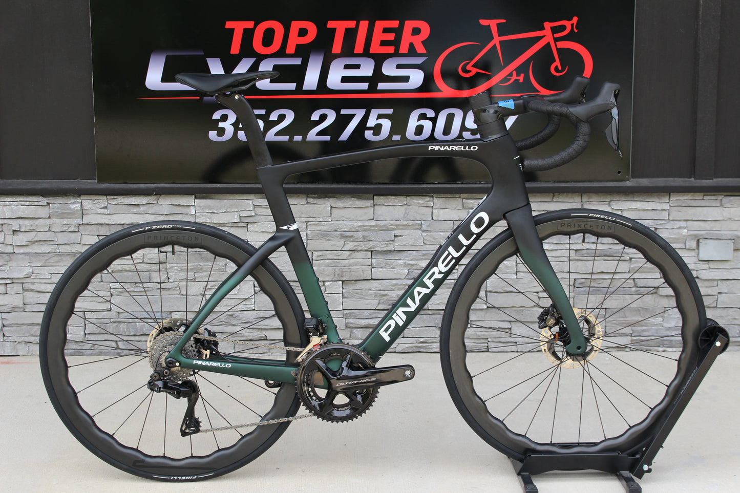 2025 Pinarello F9- Dura-Ace Di2 Disc-BRAND NEW