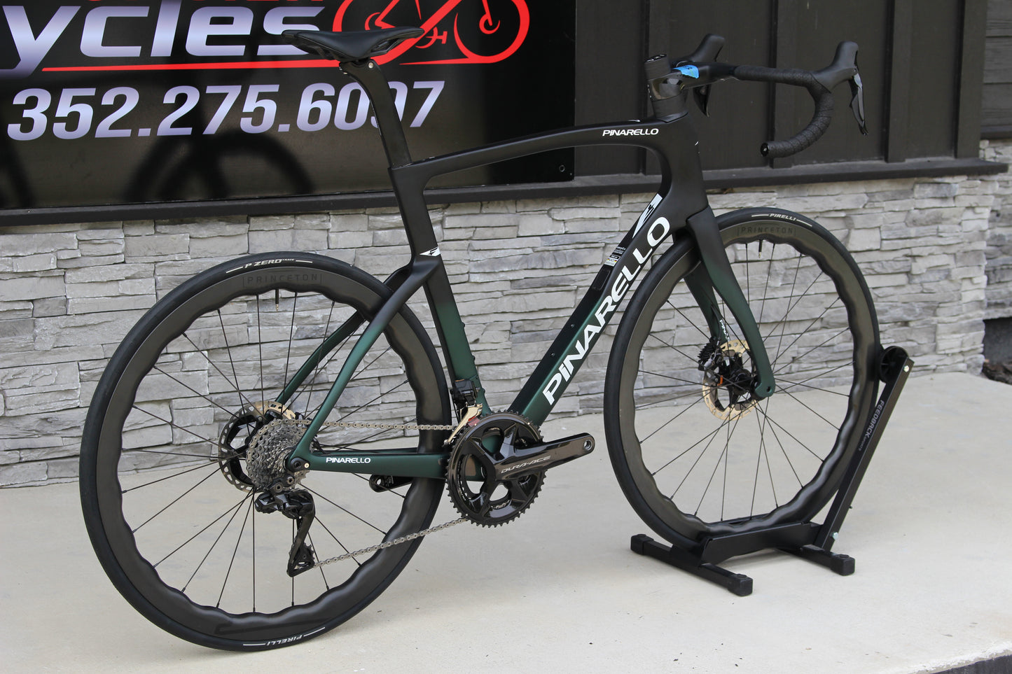 2025 Pinarello F9- Dura-Ace Di2 Disc-BRAND NEW