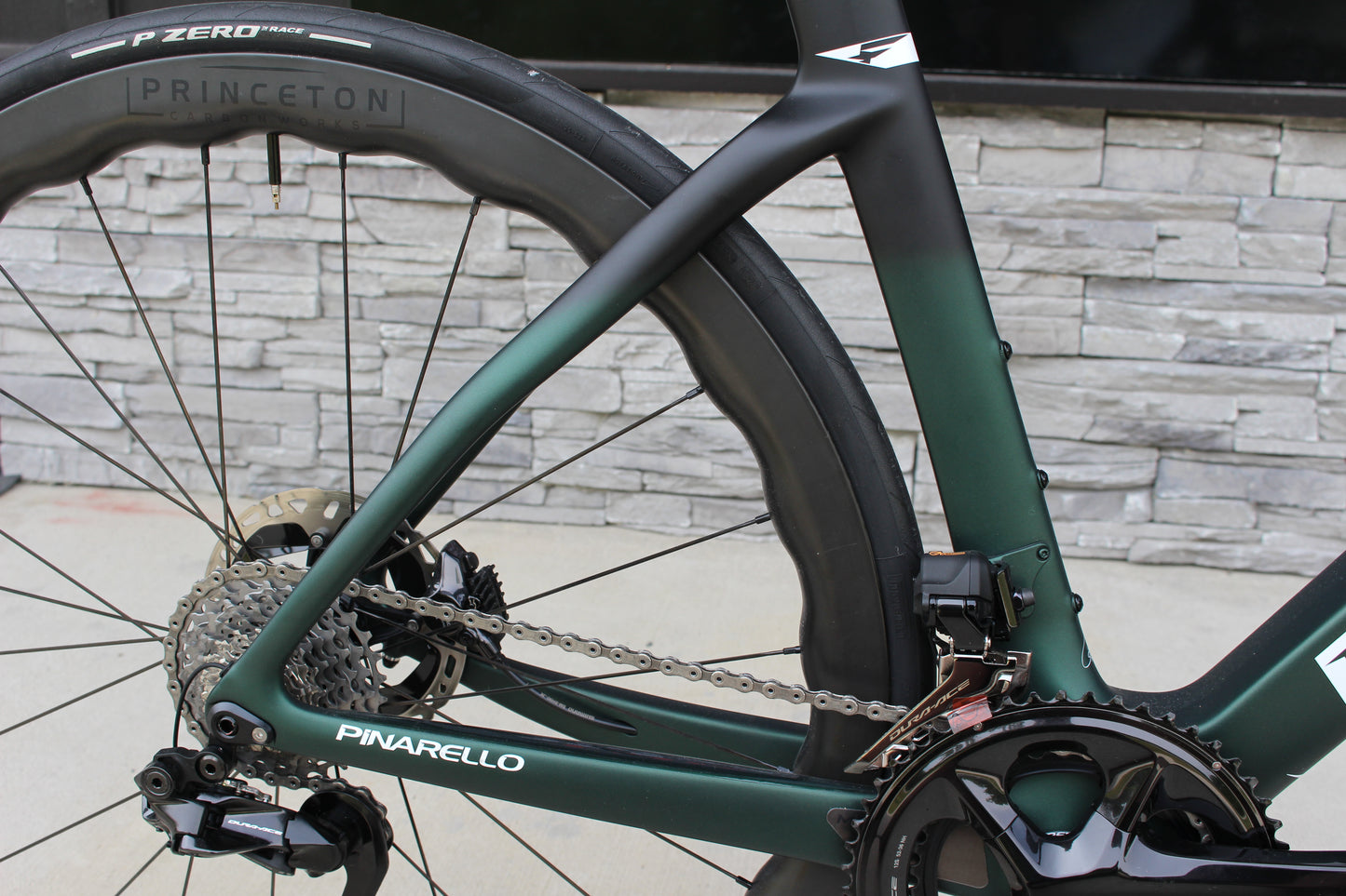 2025 Pinarello F9- Dura-Ace Di2 Disc-BRAND NEW