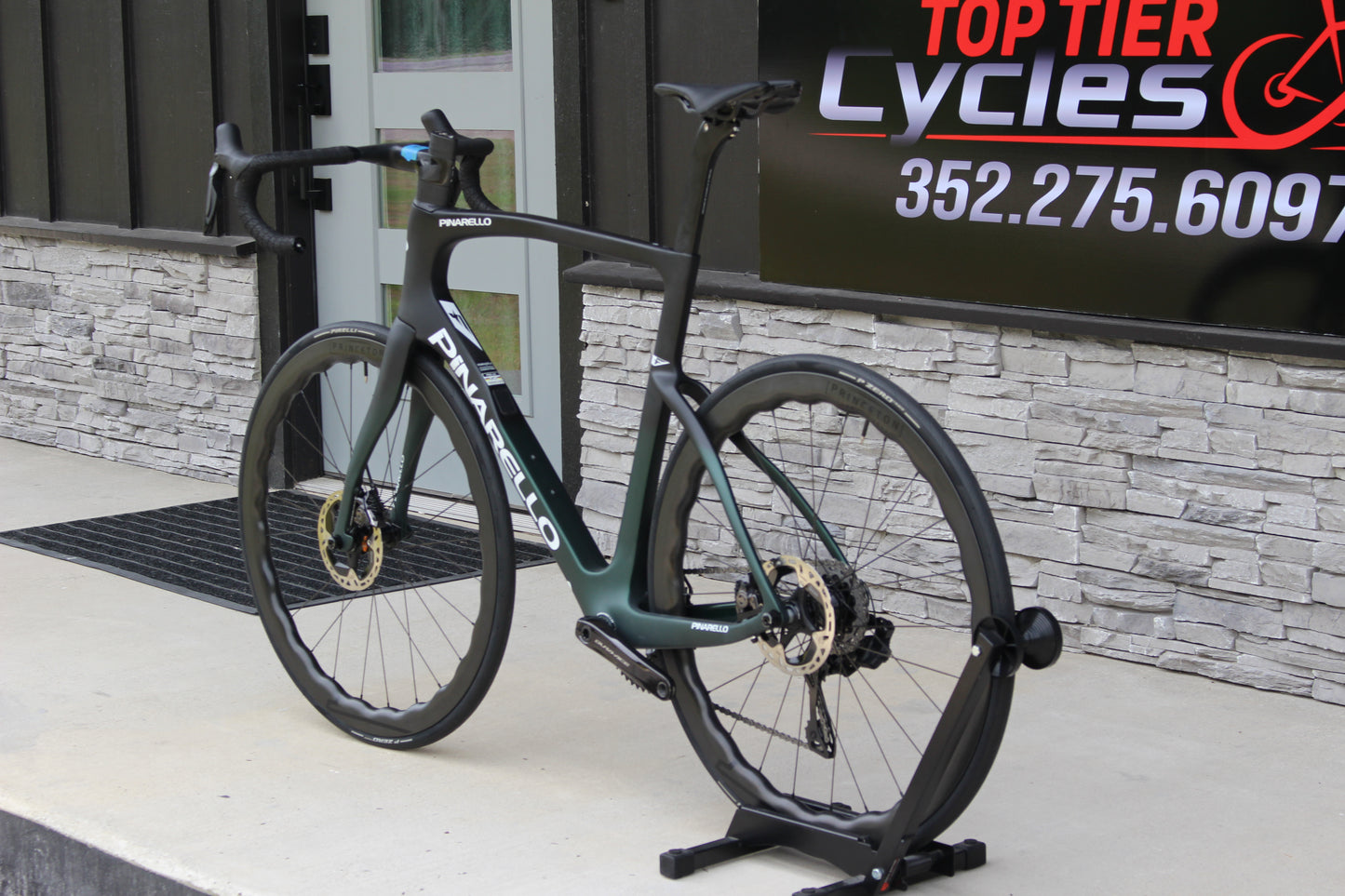 2025 Pinarello F9- Dura-Ace Di2 Disc-BRAND NEW