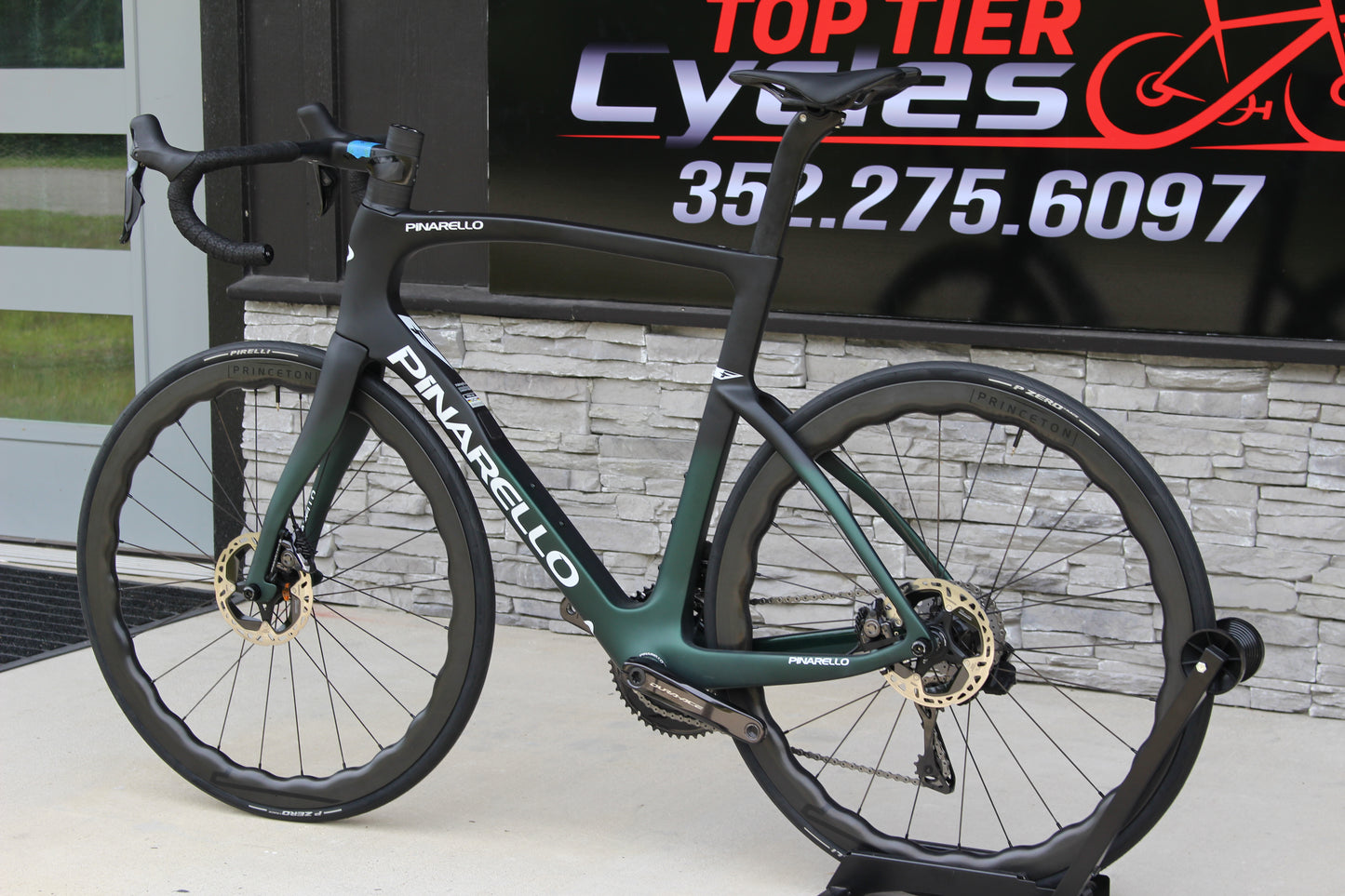 2025 Pinarello F9- Dura-Ace Di2 Disc-BRAND NEW