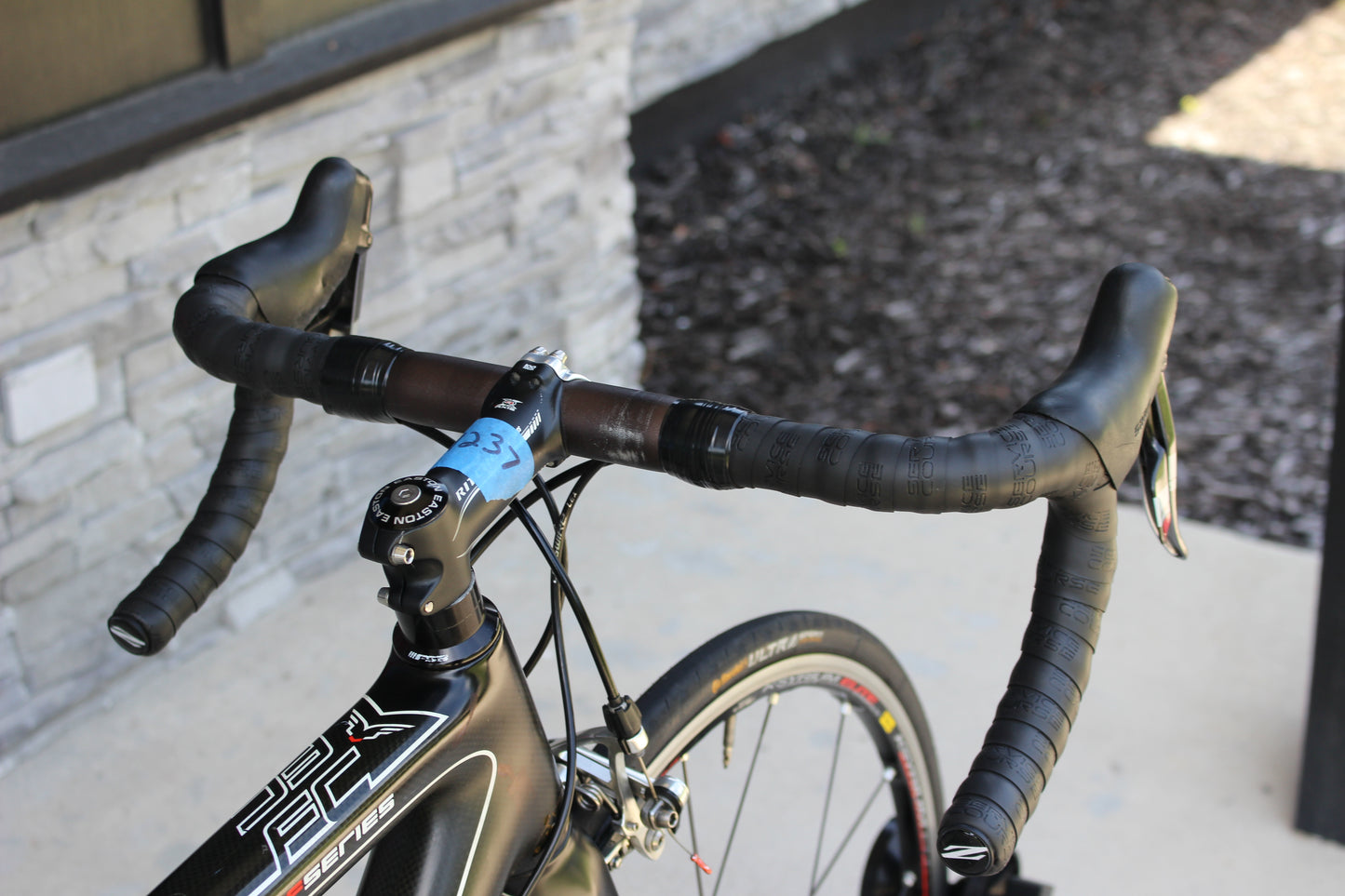 2011 Felt FC- Full Carbon Road- SRAM Red- 15lbs
