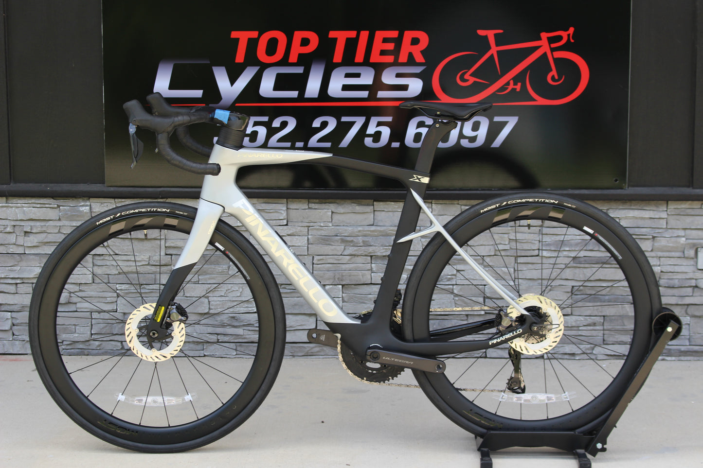 2026 Pinarello X7- Ultegra Di2 Disc- BRAND NEW - 0 MIles!