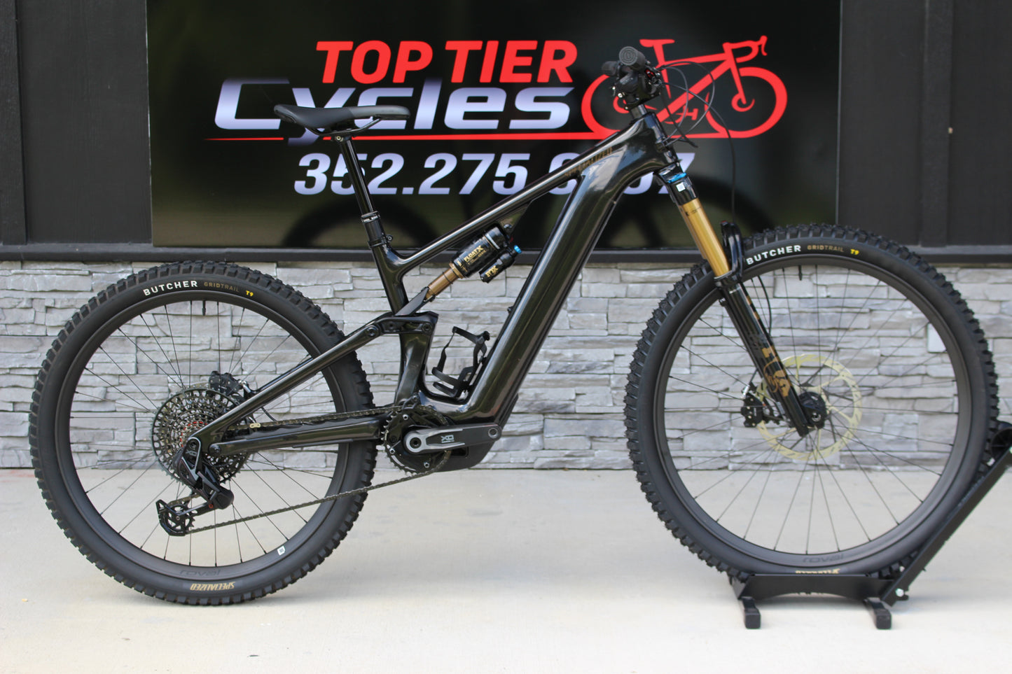 2026 Specialized Levo 4 Pro - Only 475 miles! - Like new!