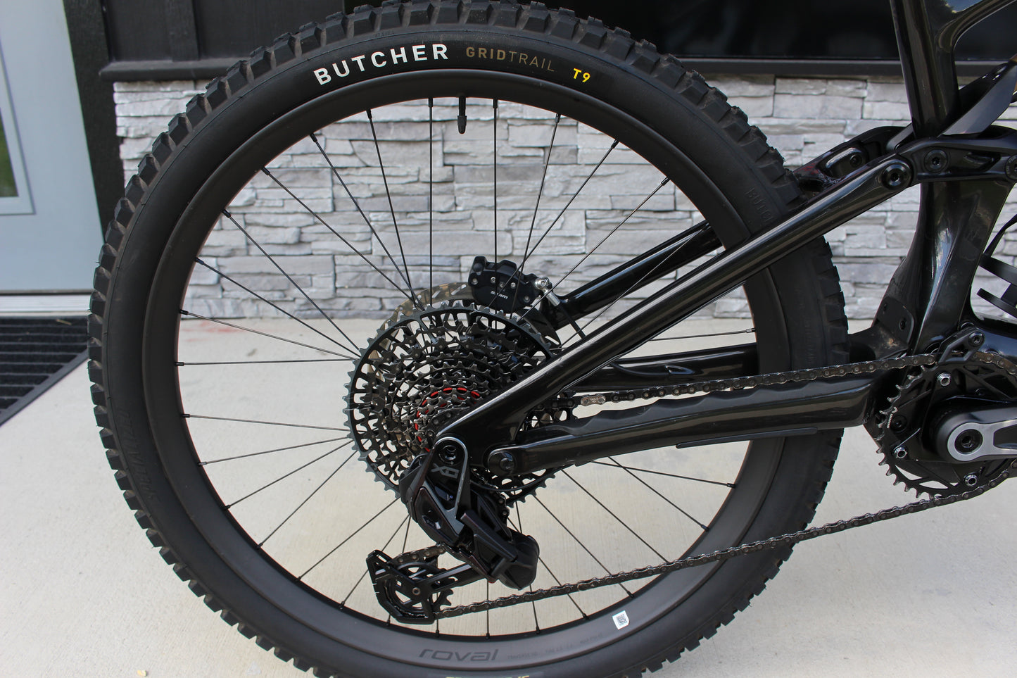 2026 Specialized Levo 4 Pro - Only 475 miles! - Like new!
