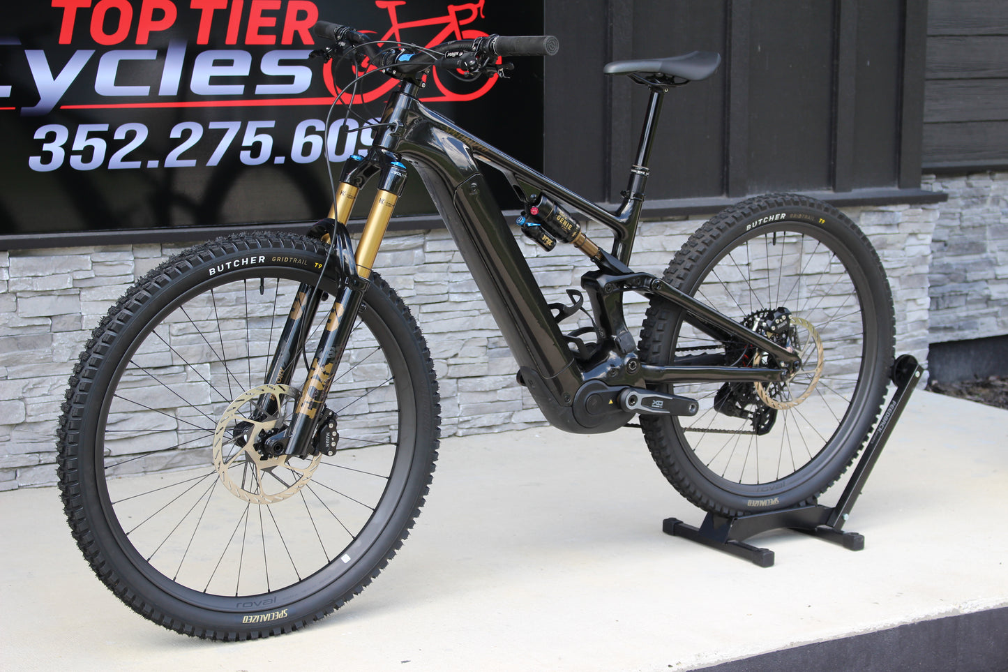 2026 Specialized Levo 4 Pro - Only 475 miles! - Like new!