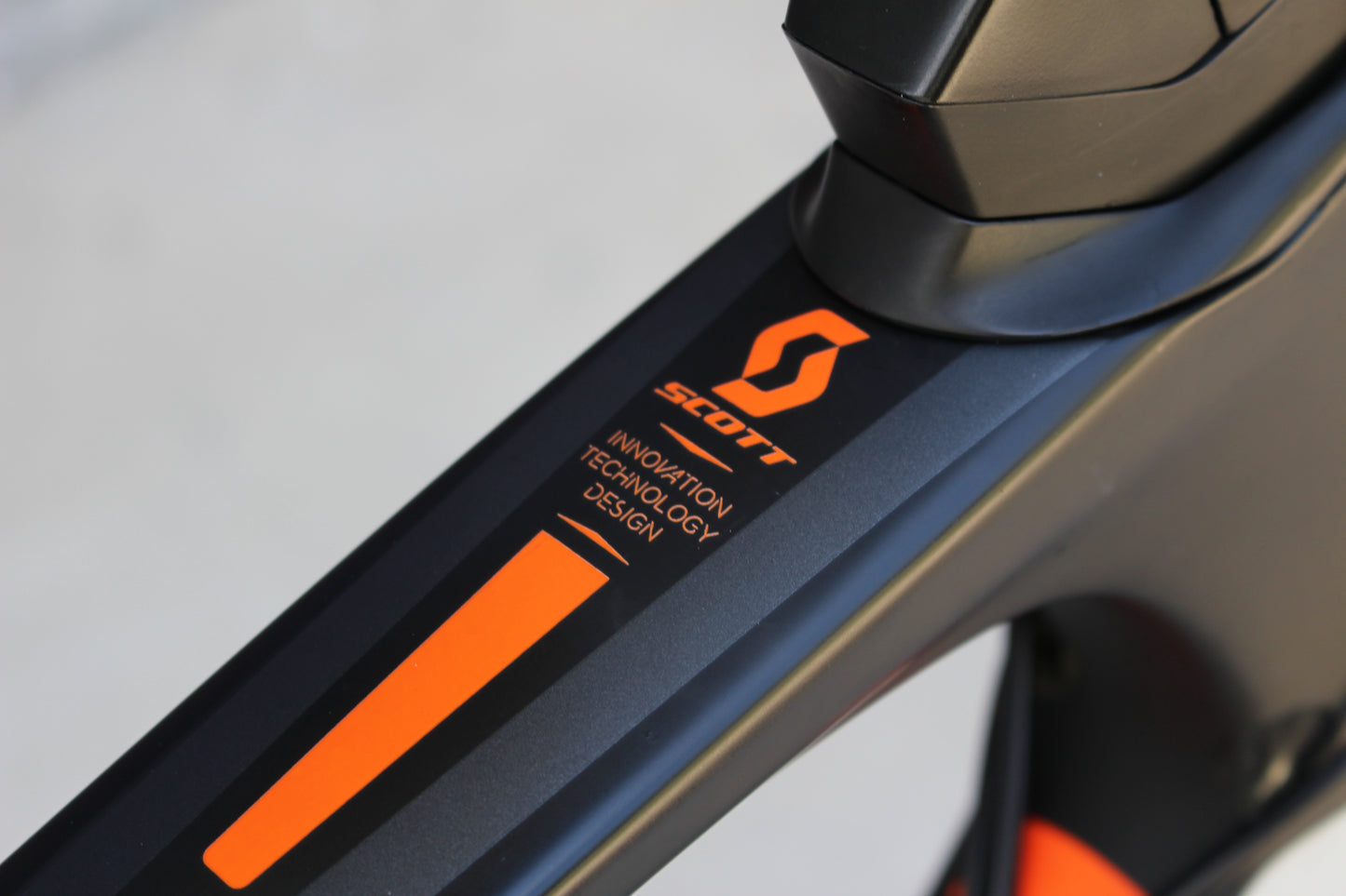 2017 Scott Foil 20- Carbon- Race Wheels- 15 lbs